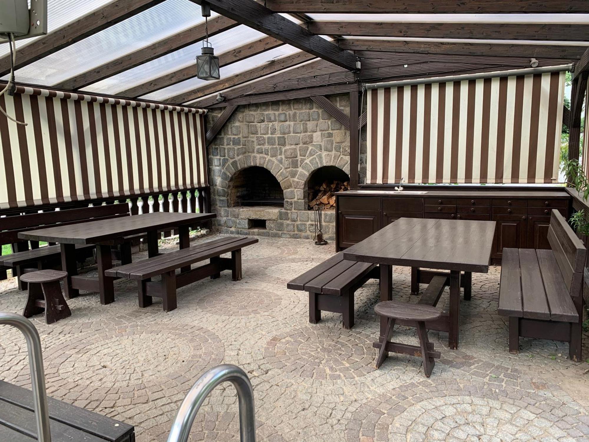 Villa Mit Pool Und Grillplatz In Ratisbona Exterior foto