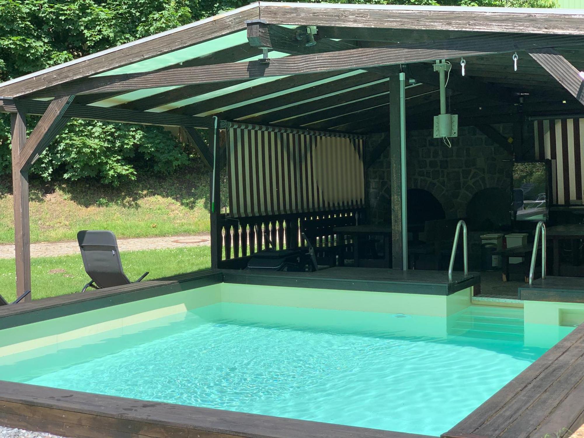 Villa Mit Pool Und Grillplatz In Ratisbona Exterior foto